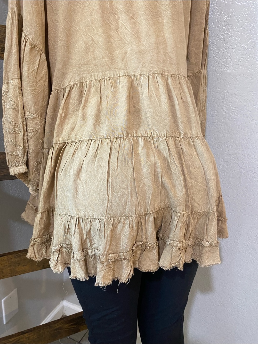 Solitaire Tiered Ruffle Tunic Top — Tan - Picture 6 of 12